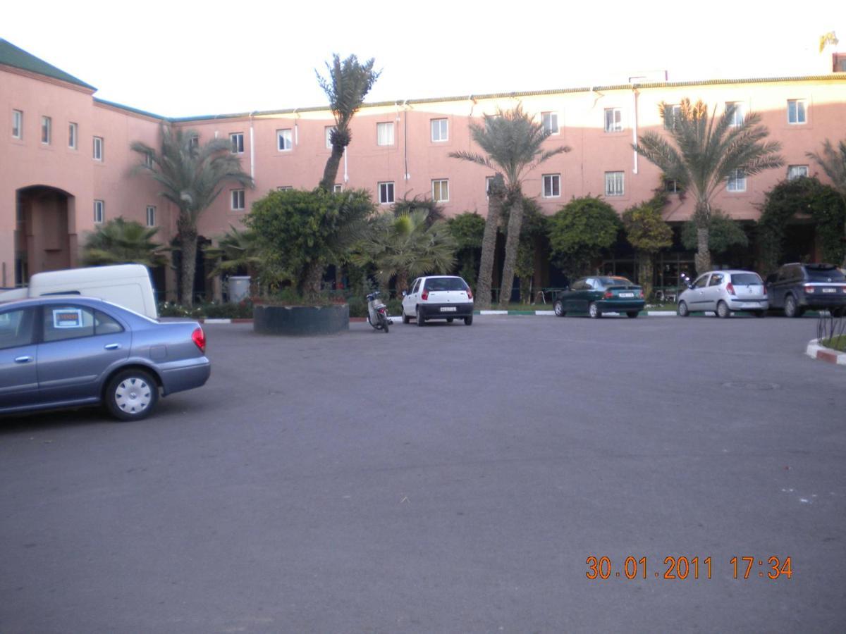 Riad Al Nakhil Marrakesh Exteriör bild