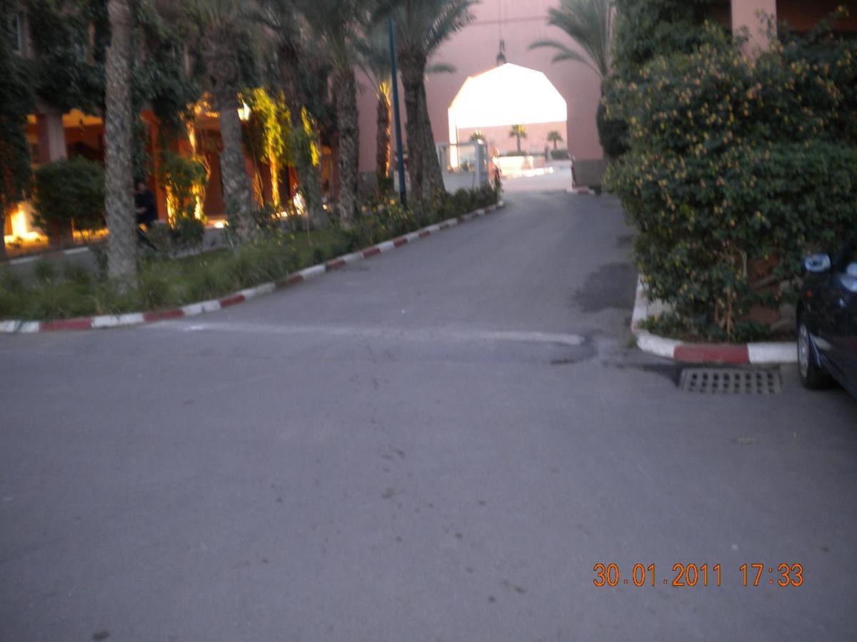 Riad Al Nakhil Marrakesh Exteriör bild