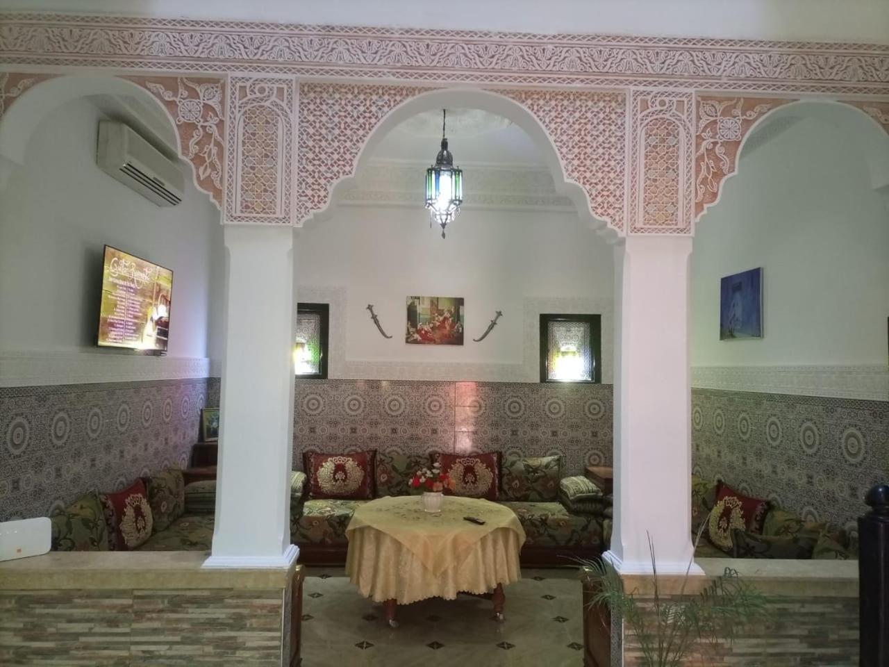 Riad Al Nakhil Marrakesh Exteriör bild
